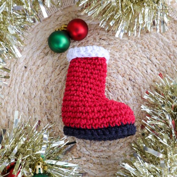 DIY Christmas Ornaments Crochet Kit - Hoooked