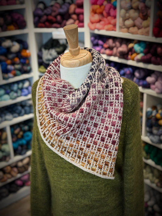 Murano Squares Bandana Kit - Polka Dot Sheep